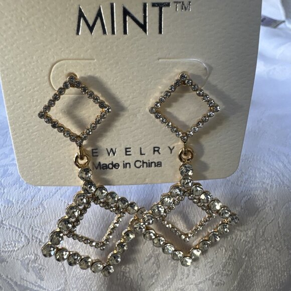 Mint Rhinestone Gold Dangle Drop CZ Triangles Earrings NEW - Picture 8 of 12